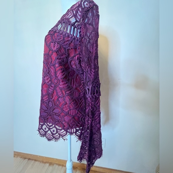 Allison New York lace top size  S/P - Picture 3 of 6